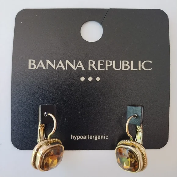 Banana Republic Factory Store Gold Tone Earrings With Amber Colored Crystal NWT - Picture 4 of 4